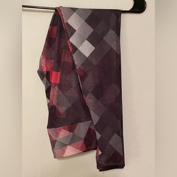 Onzie Leggings S/M - Picture 3 of 4